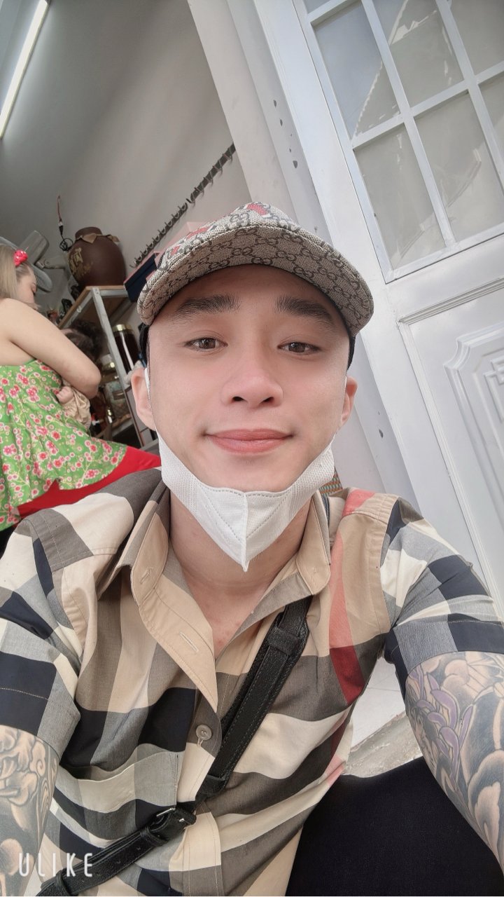 Hoàng Nam