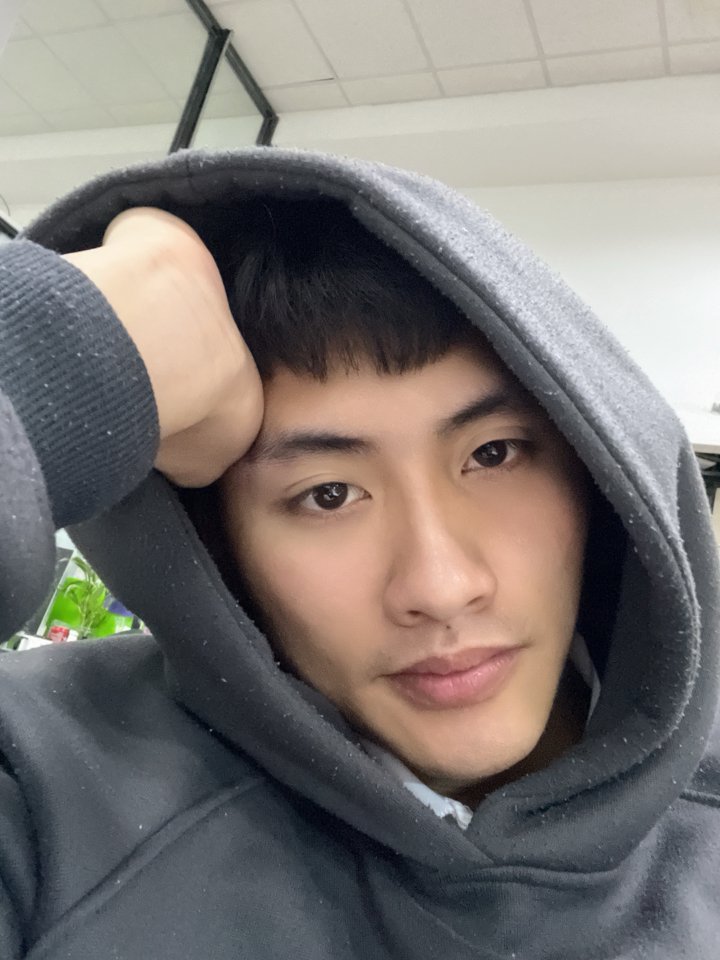 Nguyễn long