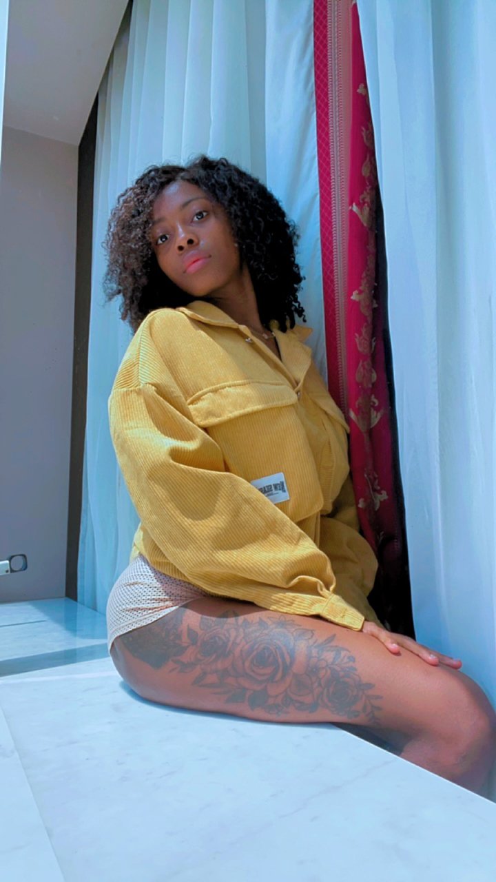 Zoe
