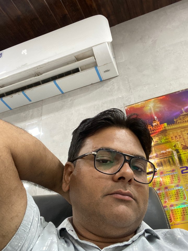 Khatri Vicky