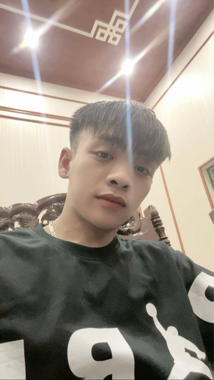 Vương Văn Long