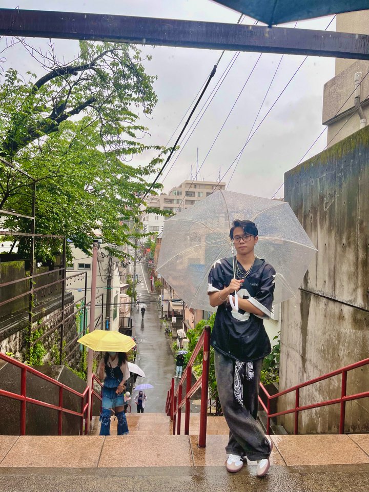 Nguyễn  Vinh