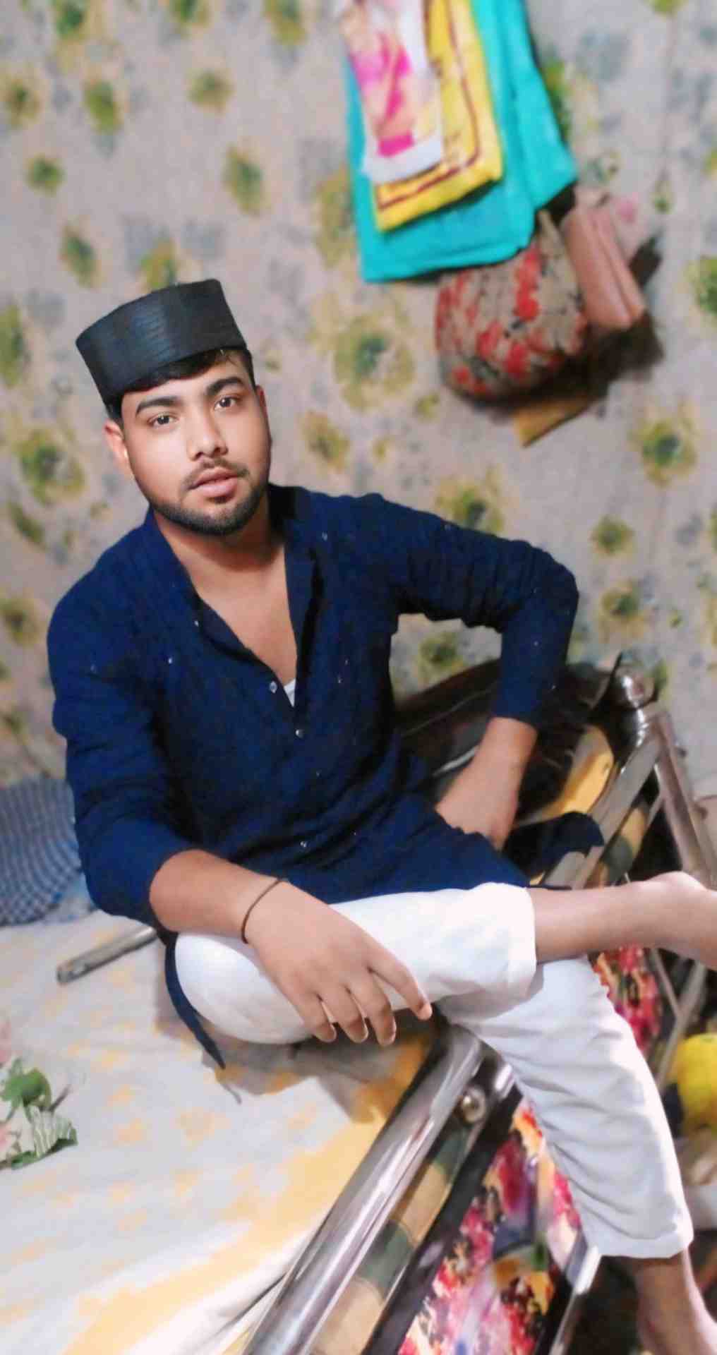 Monu Mansuri