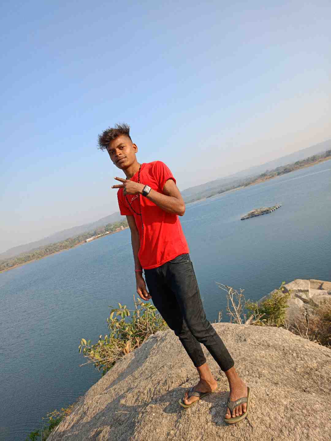 Mustafa Mustafa
ansari 
nbcnk
hffml
jvfkl