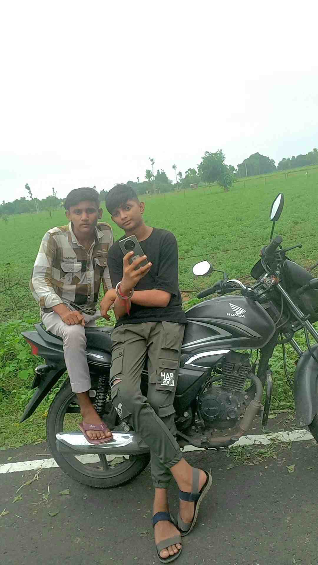 hiihi