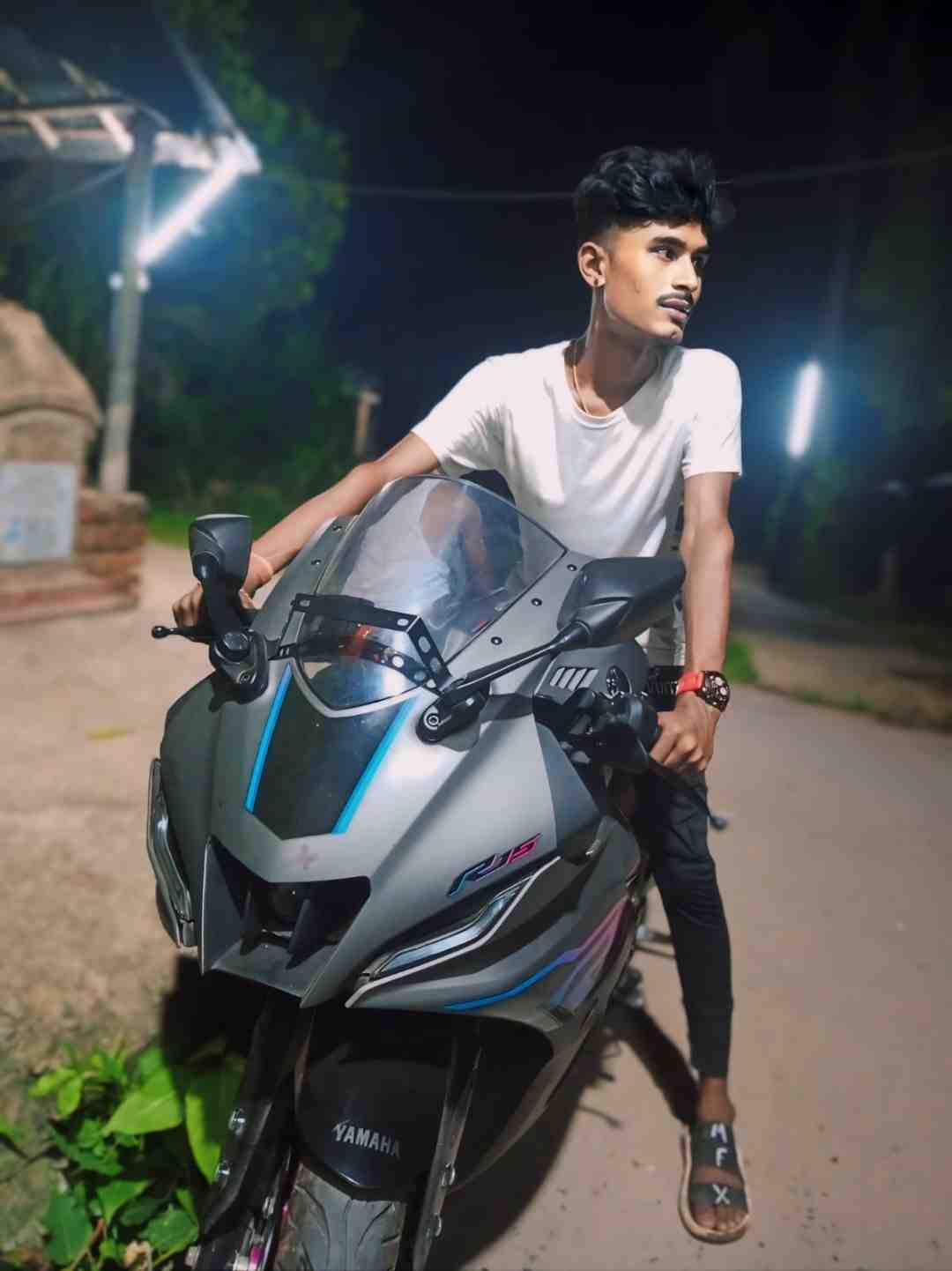 অমর মাখাল