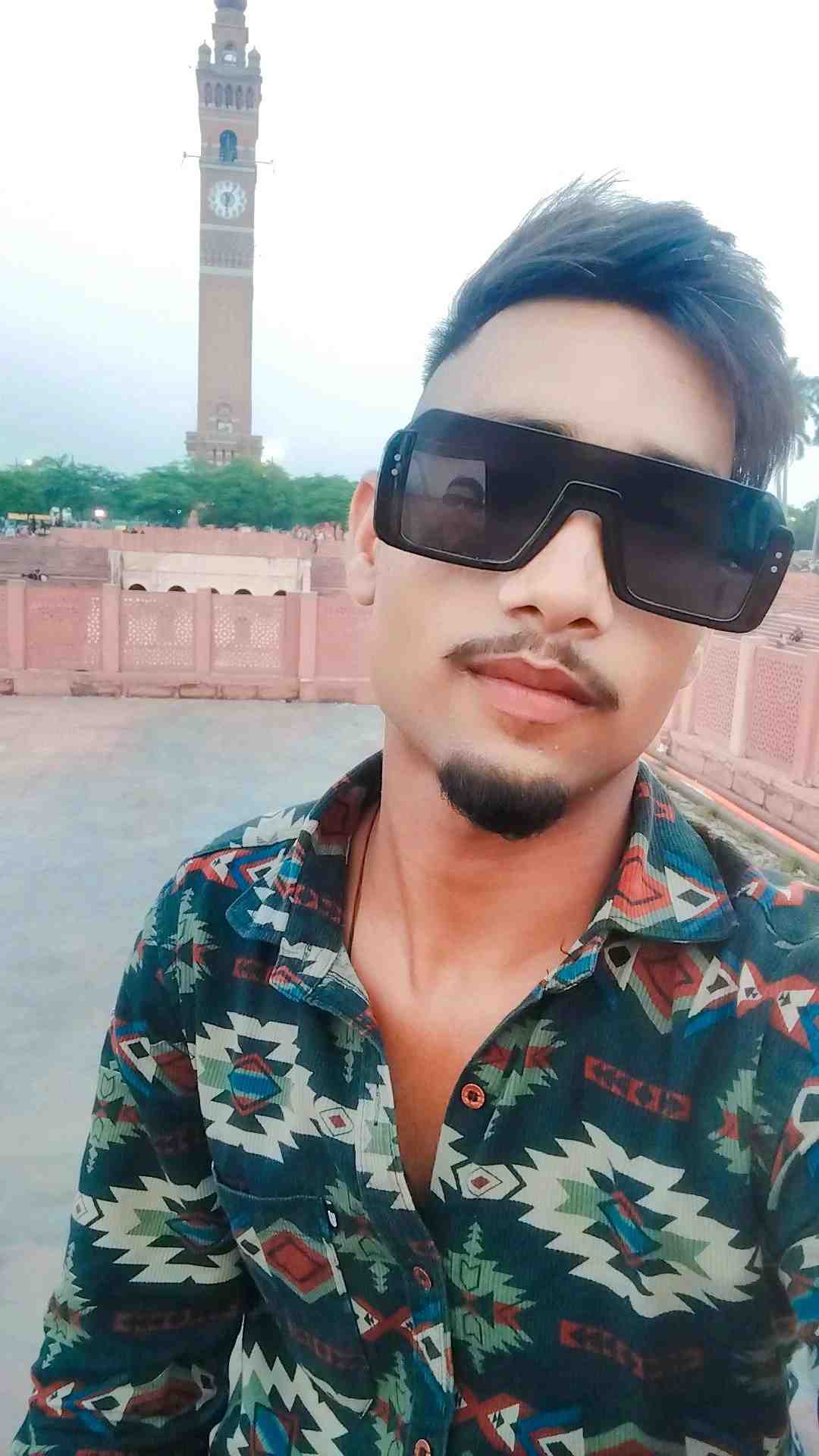 Huzaifa Khan