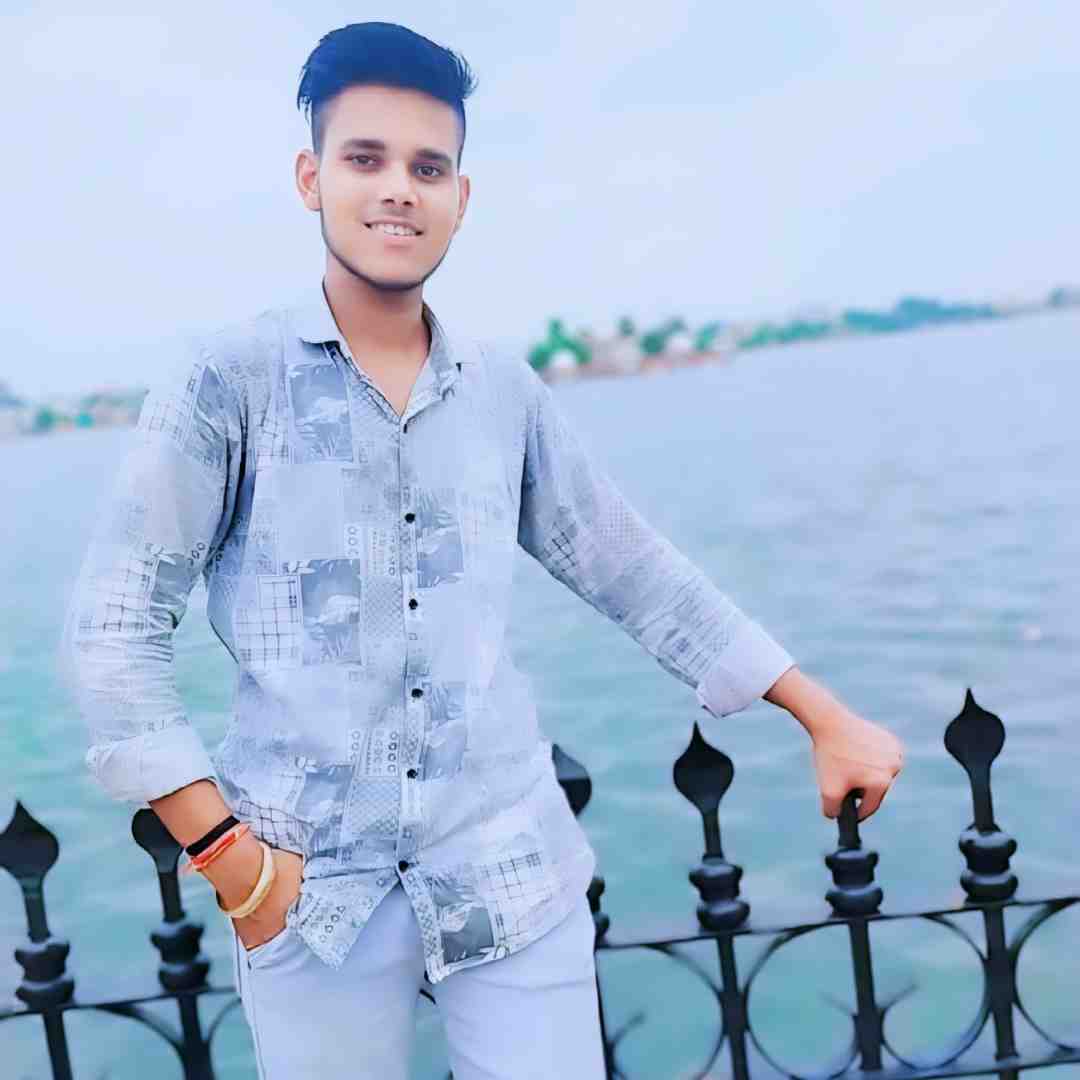 Lalit Suman