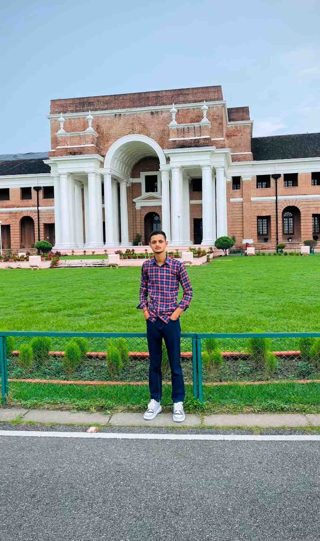 Tarun Guleria