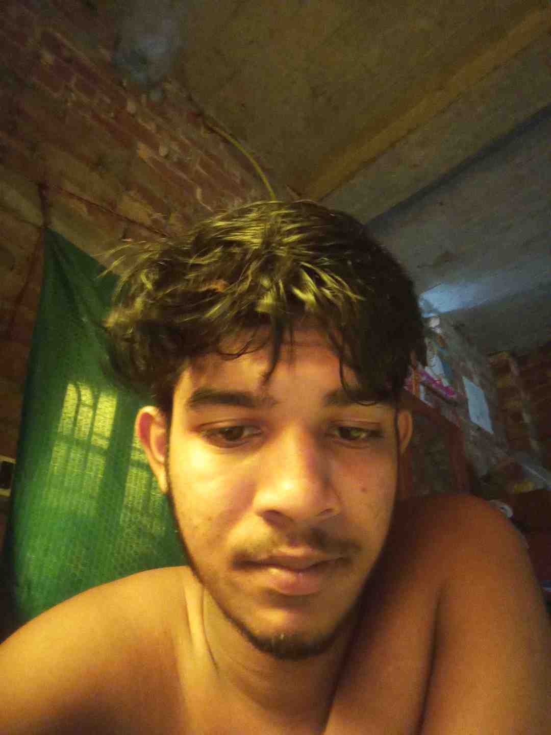 abhi roy