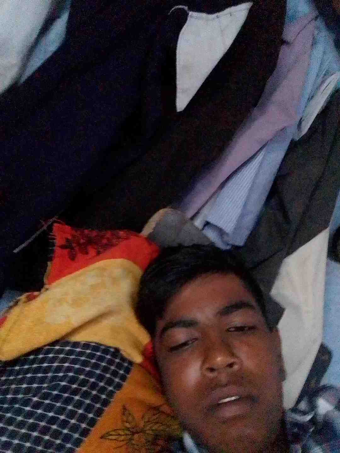 आर