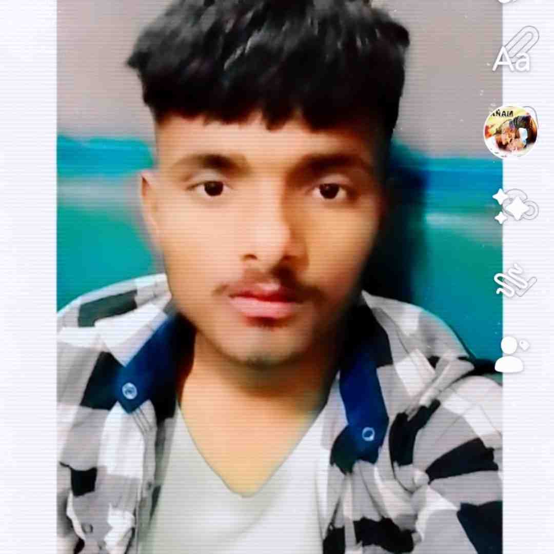 arya,,😊😊