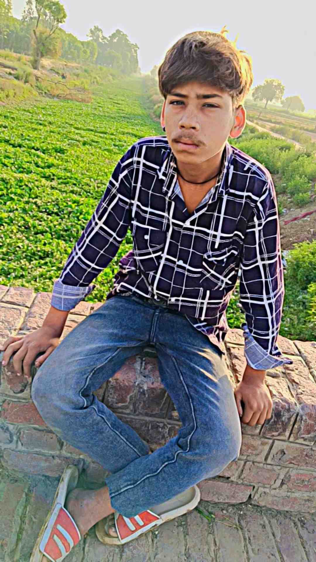 monu
