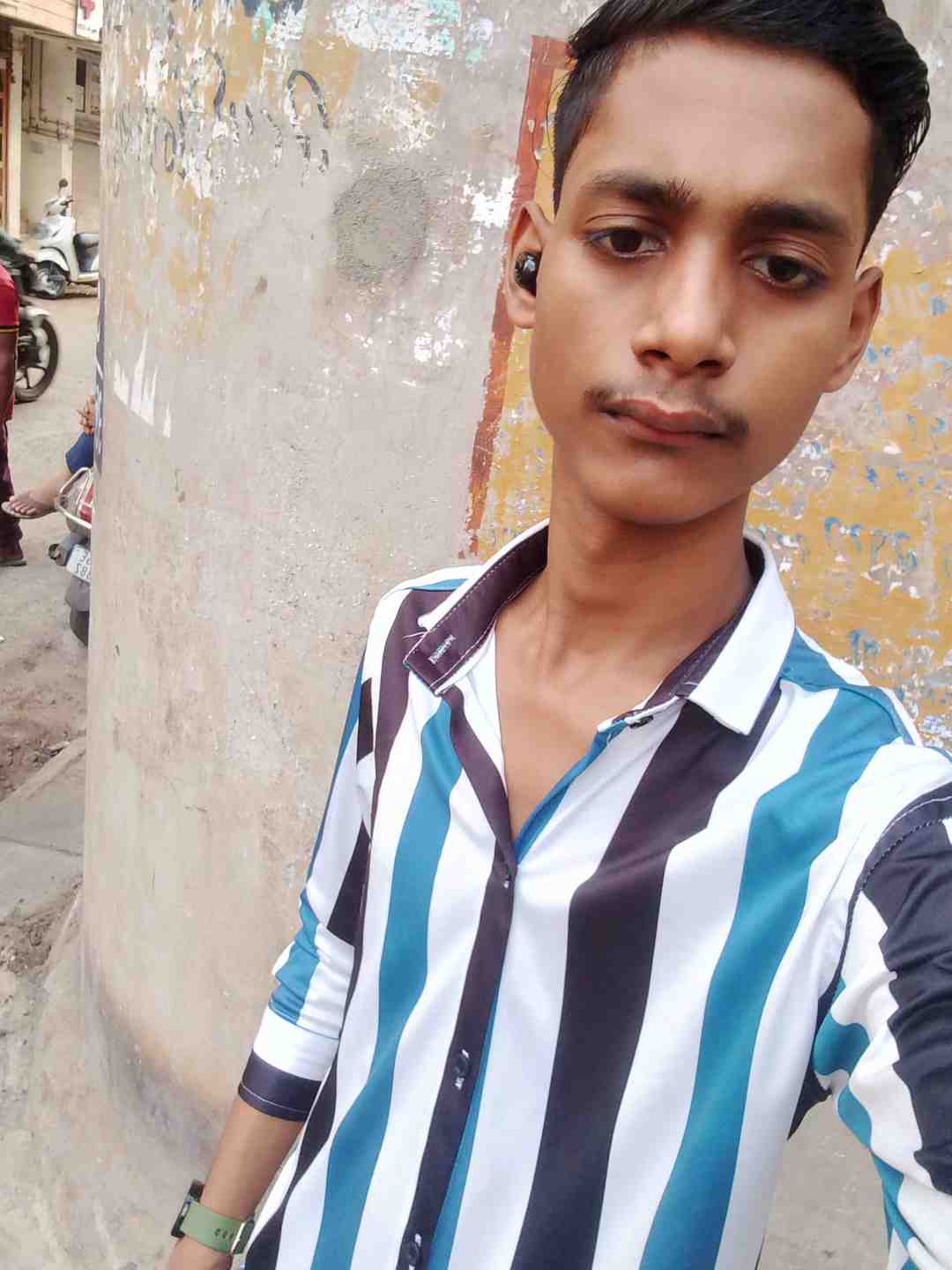 Sabir Sk