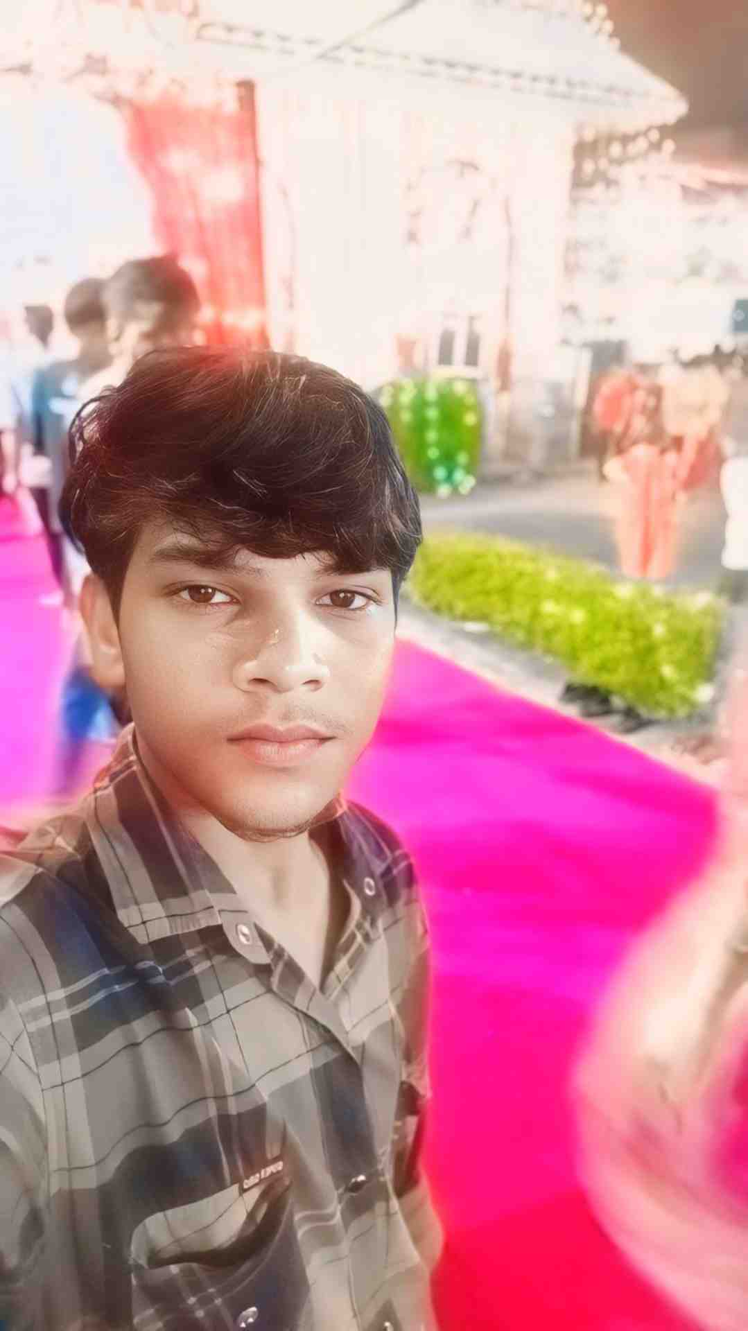 manish 
 Chuhan