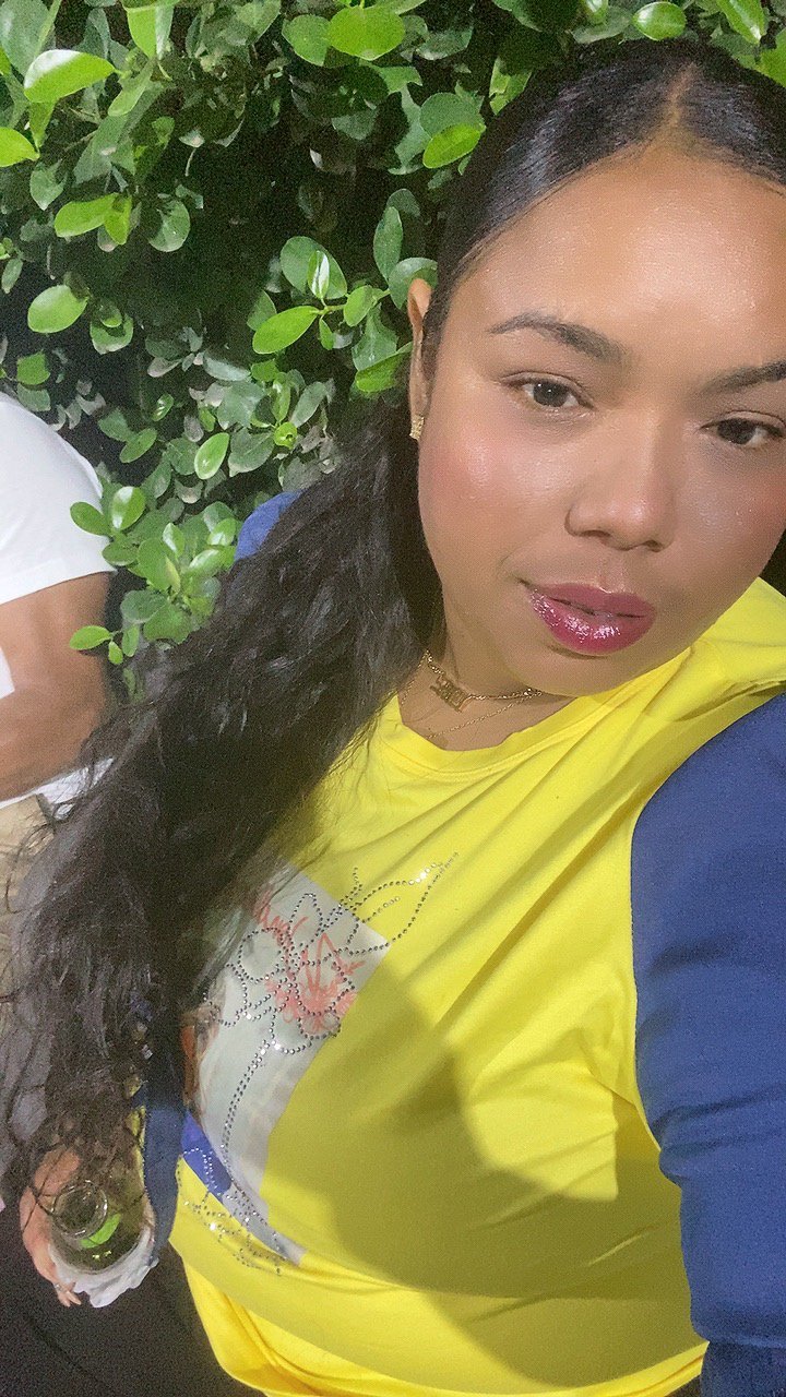 yecenia b