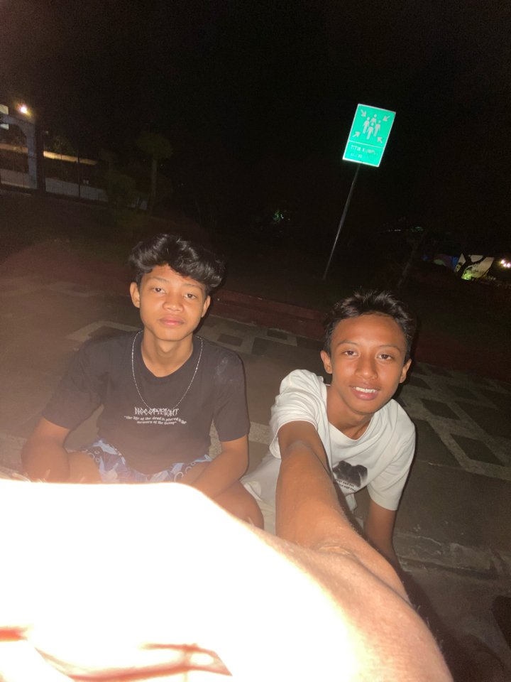 dhzn