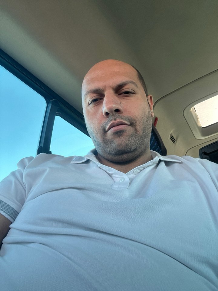 Şahin Suat