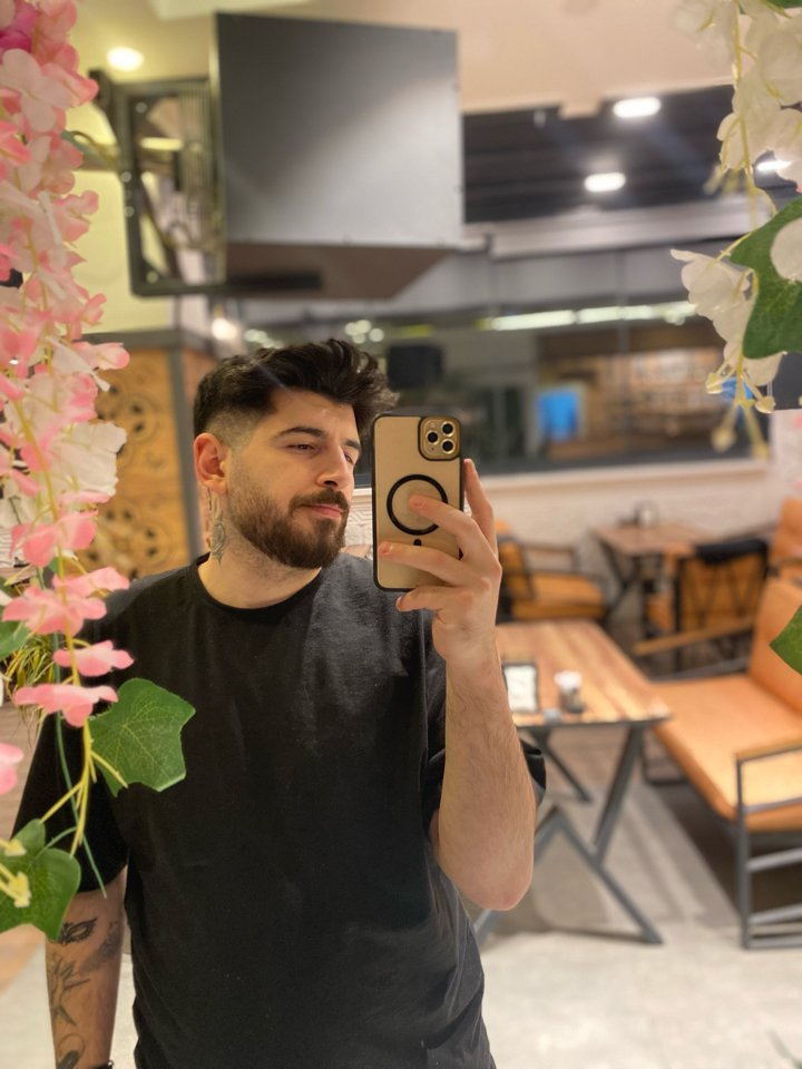 Şahin Hakan