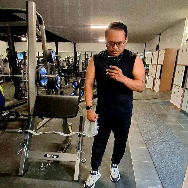 gus jajaxs
