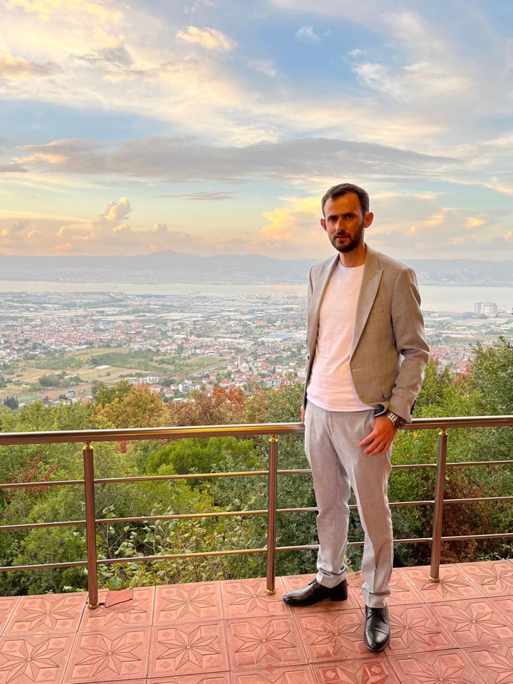 Gün Metin