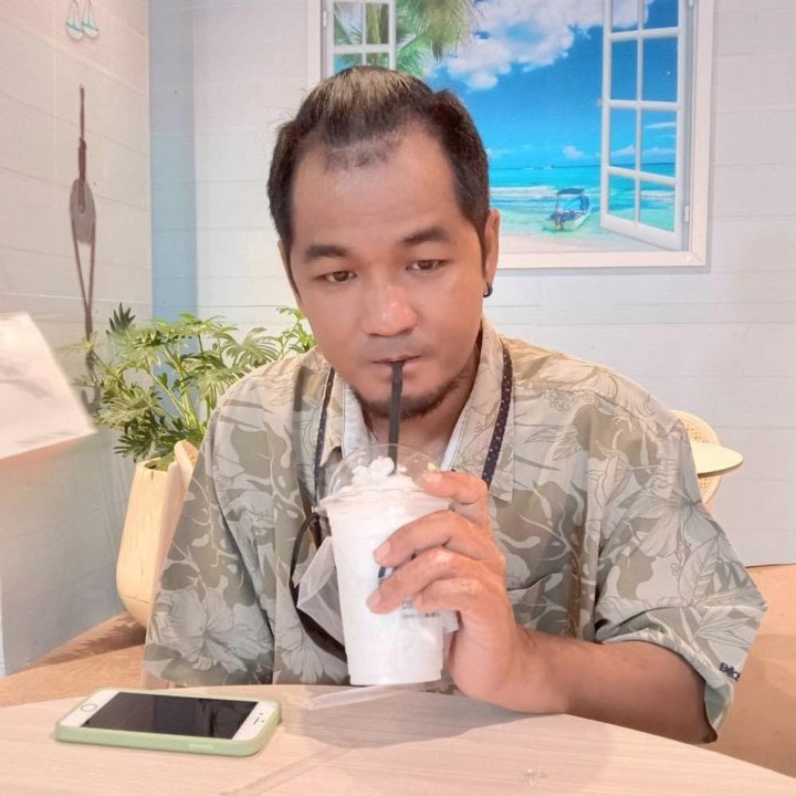 Exครับ