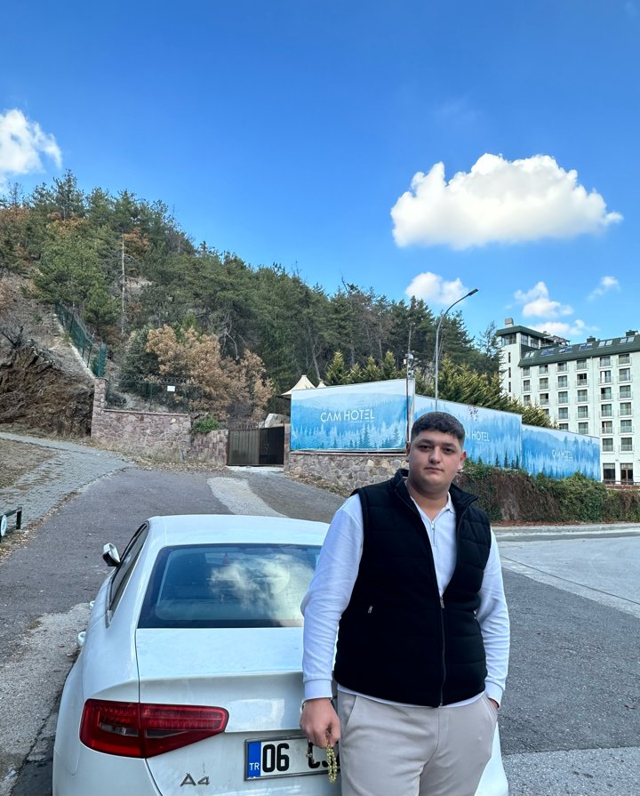Yazan İbrahim davut