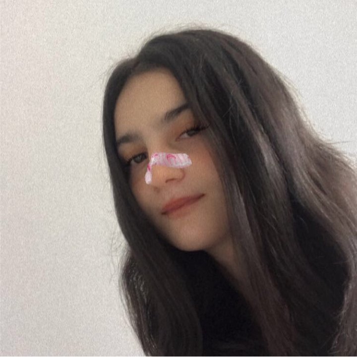Büşra Kurt