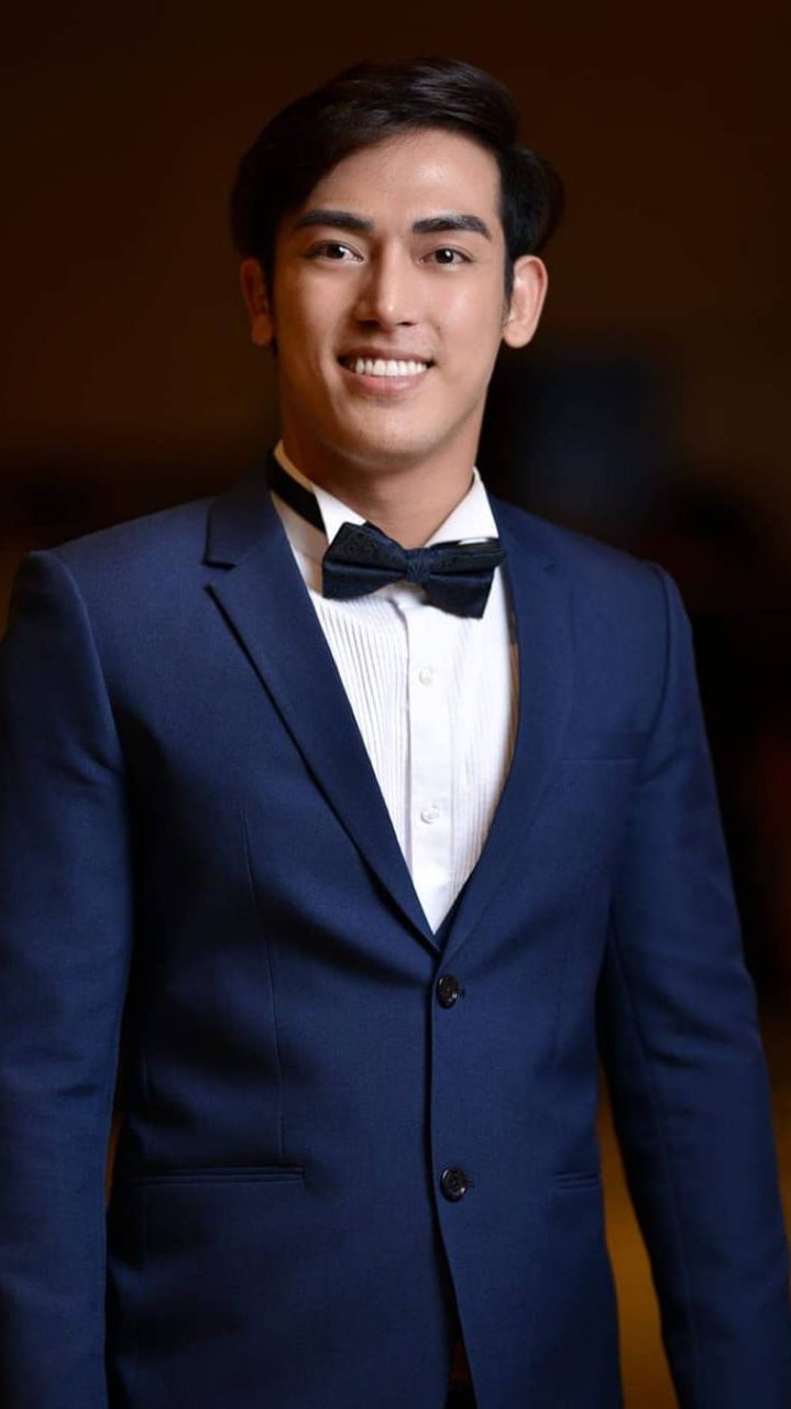 Albert Cruz