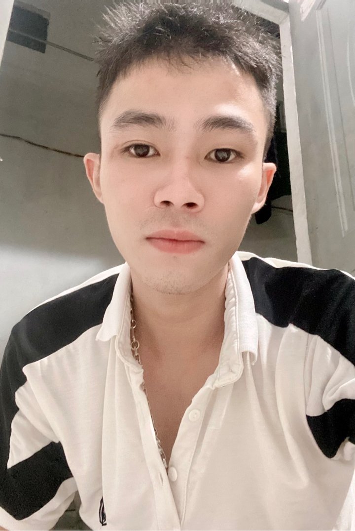 khánh nè