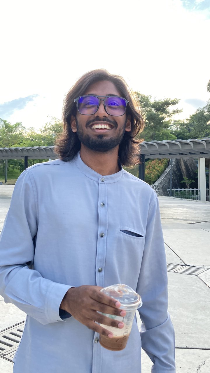 DJ